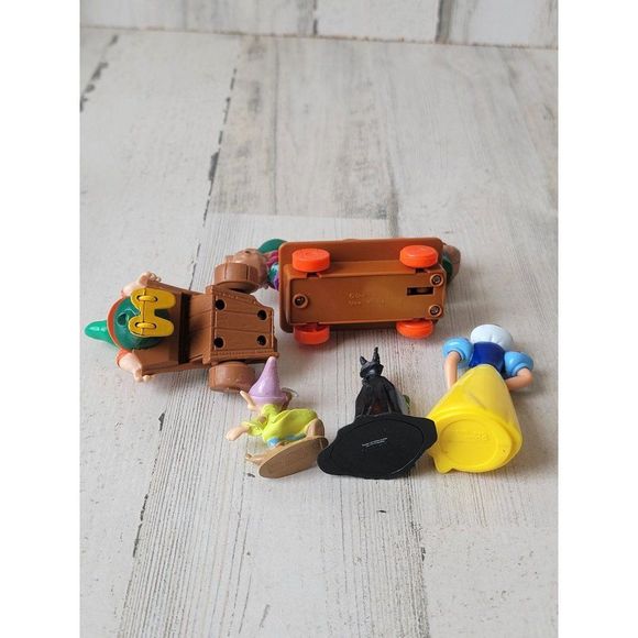 Disney evil queen doc dwarf Snow White playset princess Dopey toy figure - Picture 10 of 10